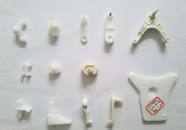 汽(qì)車模(mó)具